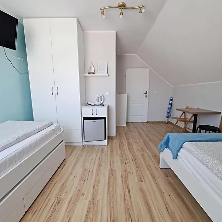 Проживание в семье Morska 3 *